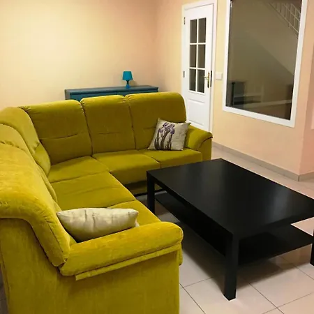 House In Costa Adeje 別荘